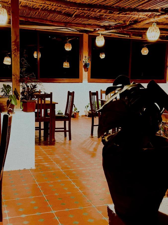 Auberge Dalia Шефшауэн Экстерьер фото