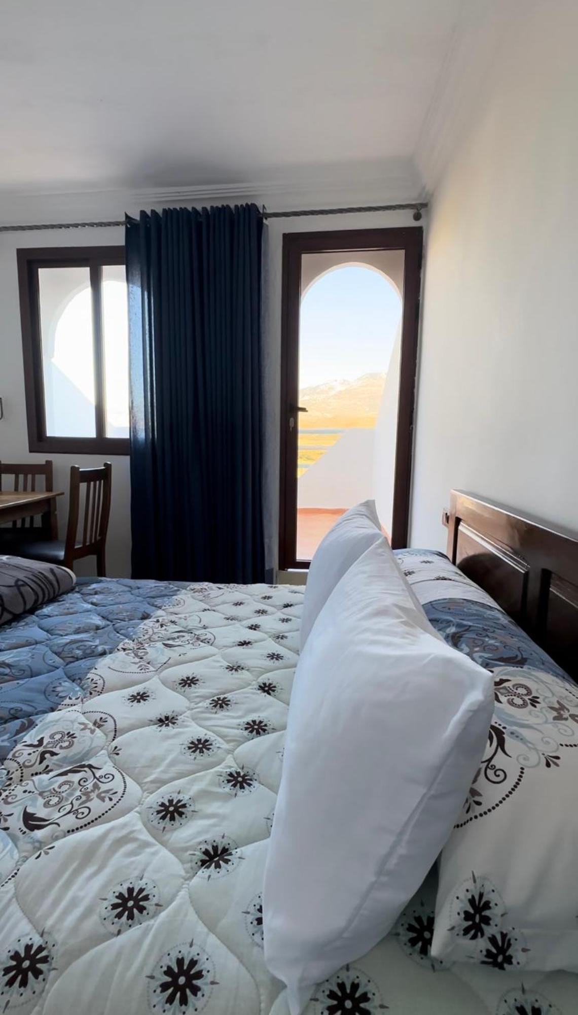 Auberge Dalia Шефшауэн Экстерьер фото